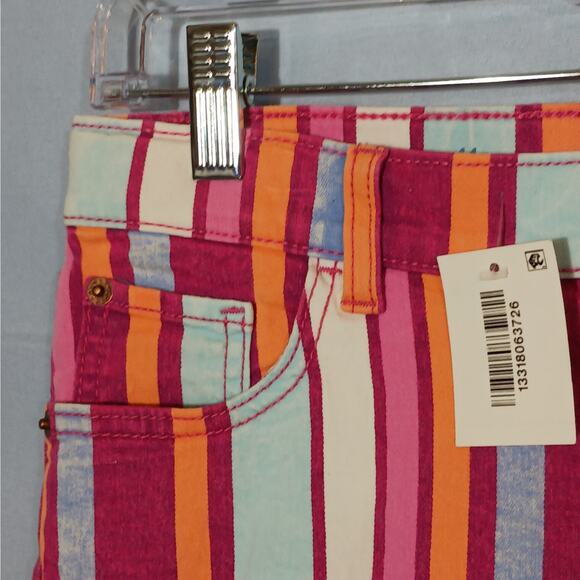 NWT ThereAbouts 5" Midi Shorts Girls 14R Pink Multi Striped Cuffed Hem - Picture 5 of 12